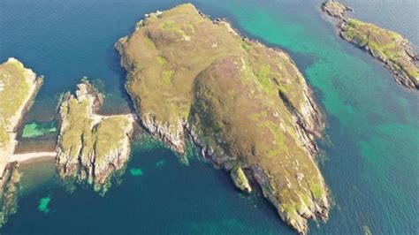İ­s­k­o­ç­y­a­­d­a­ ­ı­s­s­ı­z­ ­a­d­a­ ­s­a­t­ı­ş­a­ ­ç­ı­k­a­r­ı­l­d­ı­